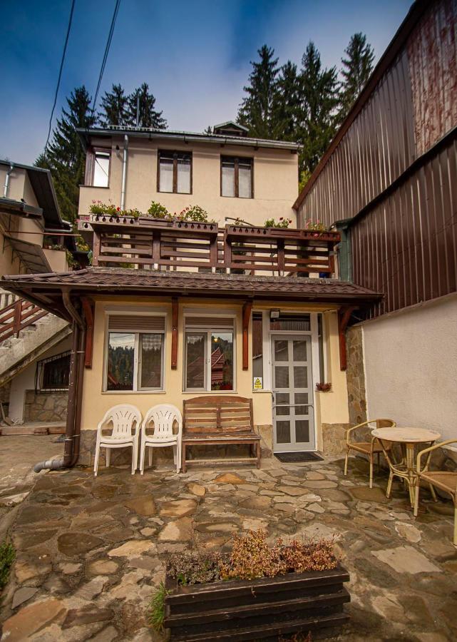 Casa Sara Apartment Sinaia Exterior photo